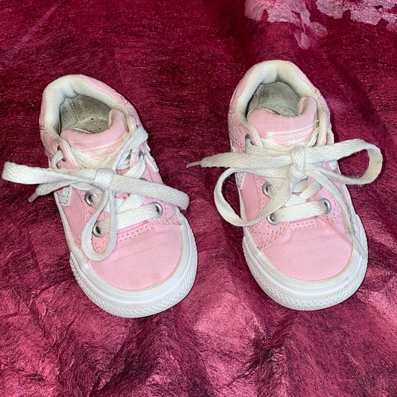 Converse - Powder Pink - Picture 3 of 8